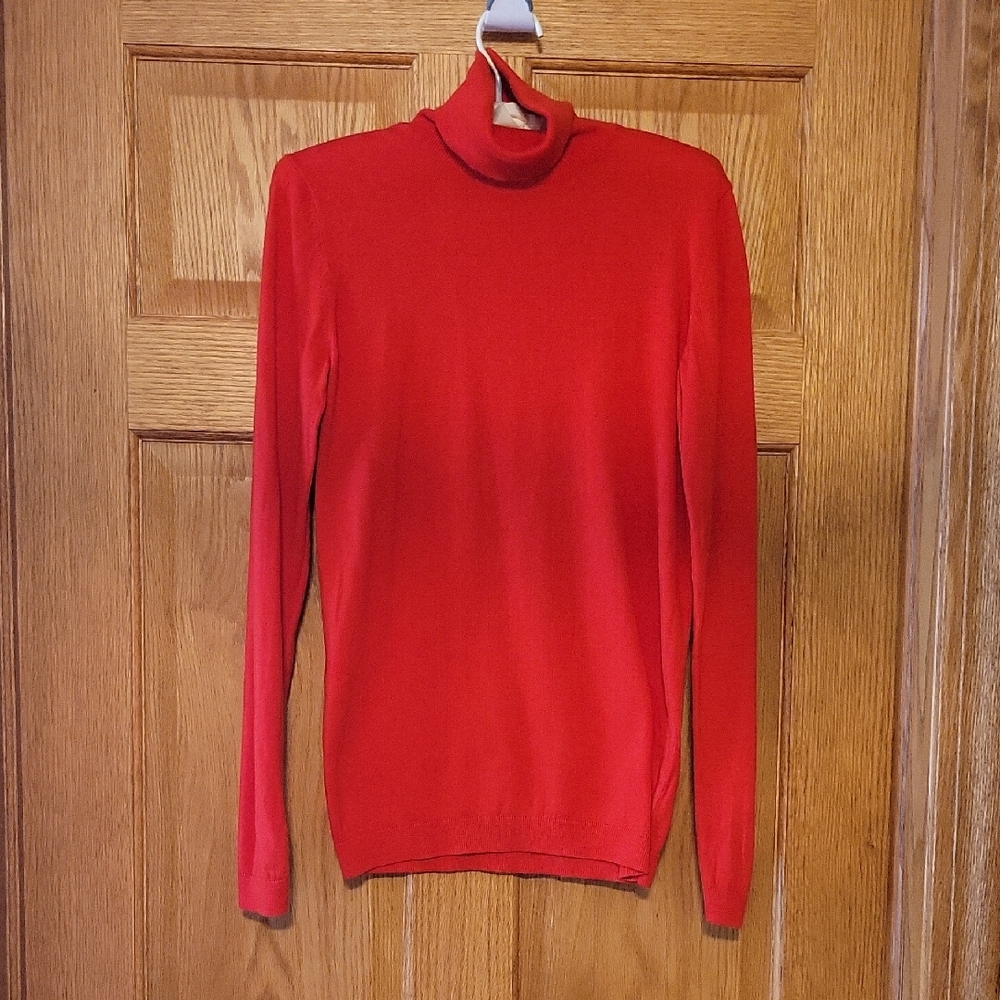 GAP Bold Scarlet Turtleneck Sweater